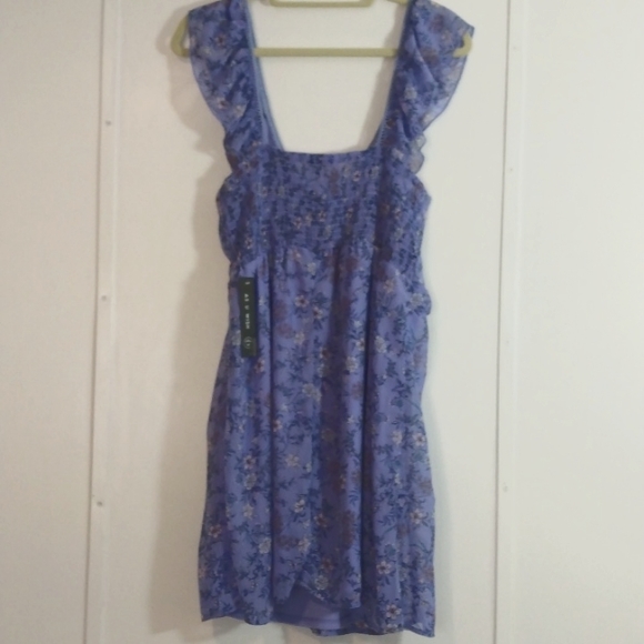 2 FOR $15 BUNDLE SALE! As you Wish, blue flowers, NWT Stretch back. S. large - Picture 2 of 5